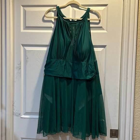 NWT! Bloomchic Green Knotted Back Mesh Insert Swim Dress One Piece Swimsuit 28 - Picture 3 of 11